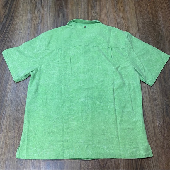 Margaritaville 100% Silk Button up Shirt Sz L - Picture 3 of 7